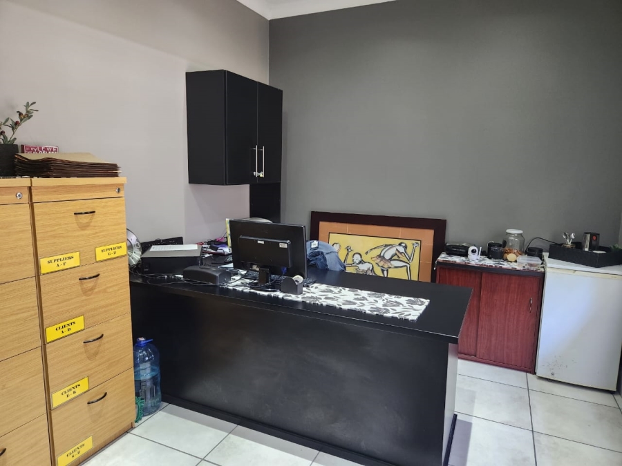 To Let commercial Property for Rent in Dan Pienaar Free State